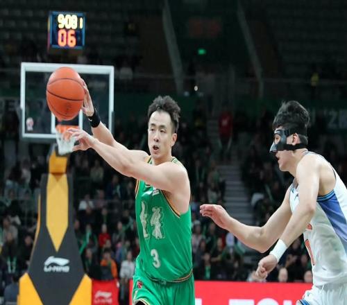 辽宁主场迎战深圳！赵继伟带队复仇，杨鸣拒绝被双杀