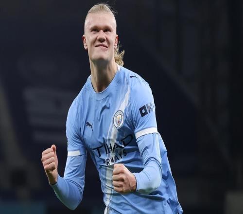 曼城VS曼联：西班牙铁腰坐镇，福登+王牌新援领衔，哈兰德冲锋