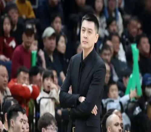 离队信号！辽篮新援基本被弃用只打2分钟杨鸣忍耐度已到