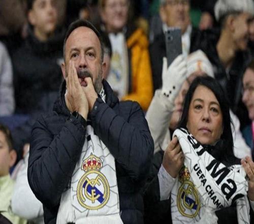 球迷十分不满！皇马俱乐部主席弗洛伦蒂诺首次挨嘘