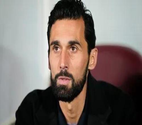 罗马诺：皇马内部仍信任阿韦洛亚，认为输给阿尔瓦塞特的责任不在他