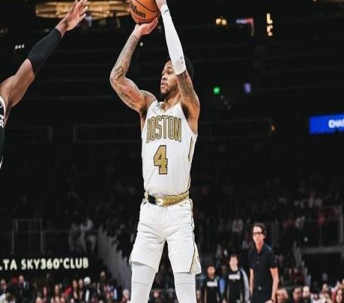 鹰王连场梦游，布朗41+6落选秀10记三分，绿军26分大胜老鹰创纪录