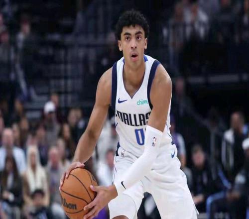 高效全能！克里斯蒂正负值+29闪耀全场独行侠大胜爵士