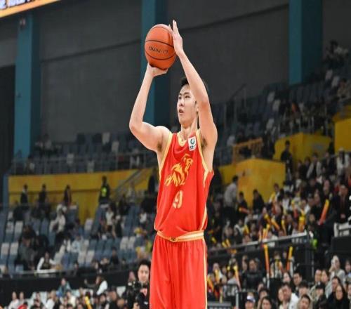 常规赛第16轮布朗状态回升，浙江方兴渡战胜拿下广州朗肽海本，豪取五连胜！