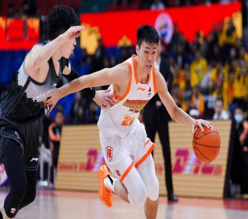 高诗岩7+1+1助遭江苏“老六”打爆连被戏耍是否打脸郭士强