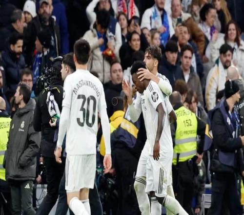 阿斯：维尼修斯被球迷嘘的心态全无，这种情况下很难去谈续约