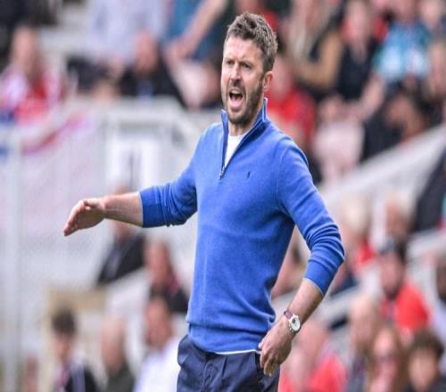 卡里克坚持自我+耐心传控，会是解决曼联问题的帮手么