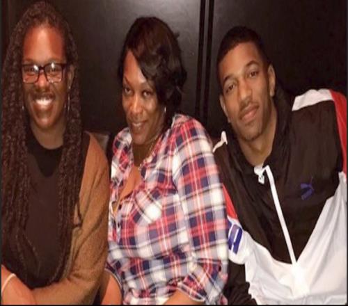 勇士队的性价比之王，给妈妈和妹妹买车，为患病弟弟创办训练营！