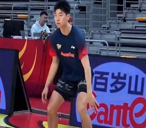 重磅！崔永熙终于上场了，这可是广东队的争冠底牌！