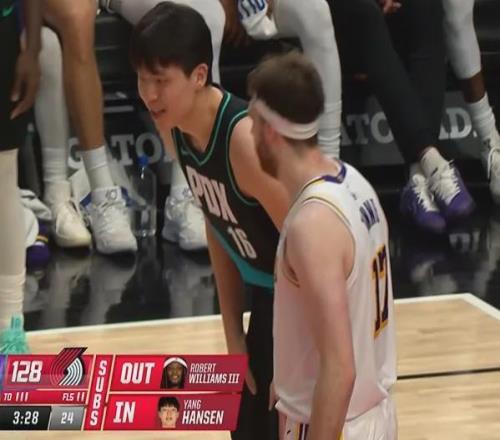 16分！大胜16分啊！湖人前锋点评杨瀚森......