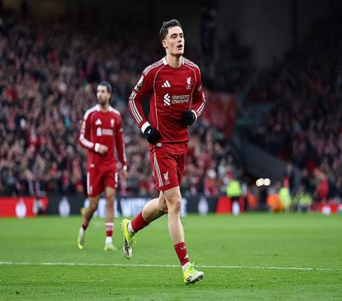 11！7战造6球，维尔茨渐入佳境，利物浦爆冷，反超曼联重回前四