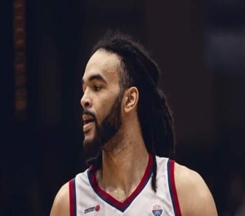 又要开盲盒！场均14.8分7.2板强人加盟传统劲旅，首秀或对阵黑马