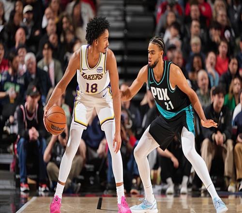 好歹也算是具备一定的得分能力，也许湖人应该留下这位后场新星