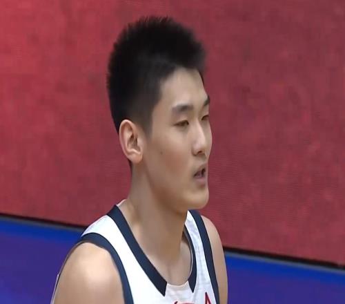 广东10476四川！球员评分：2人满分，3人良好，3人不合格