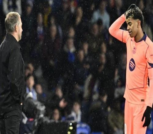 世体：巴萨更衣室内充满对判罚不公的愤怒，内向球员也忍不住