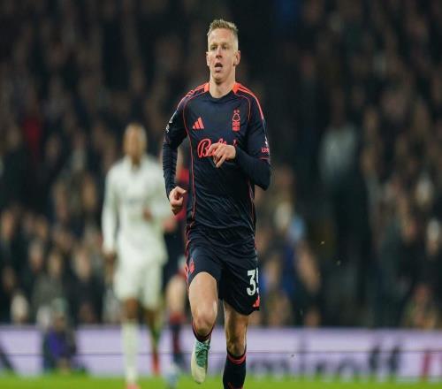 荷兰电讯报：津琴科周二体检，阿贾克斯还想和他签恒久条约