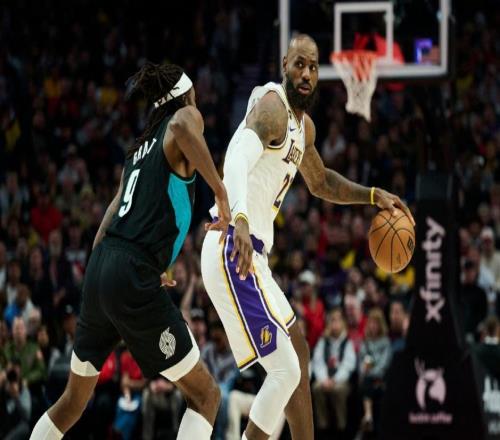 拿5260万顶薪，个人数据越来越好，球队越来越差！你终于明牌宣战