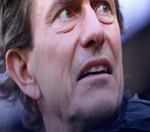 记者：弗兰克会在周一照常出席赛前发布会，并率热刺踢多特