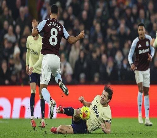 维拉01埃弗顿连续2轮不胜