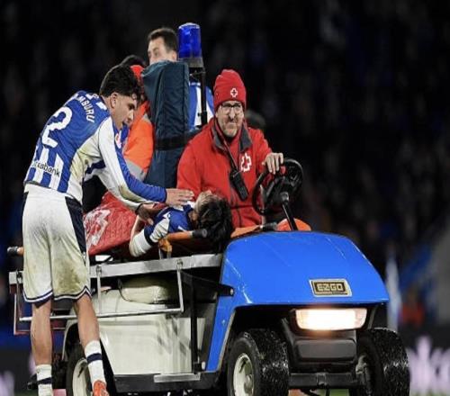 马卡：久保建英可能遭遇了较严重的肌肉撕裂，预计将缺阵数周