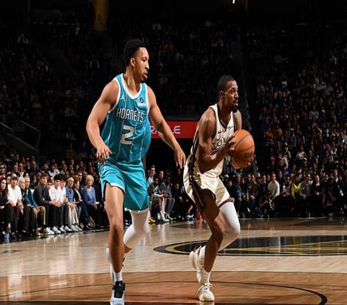 手感也在不断回暖，勇士后场大闸的整体状态真是越来越好了