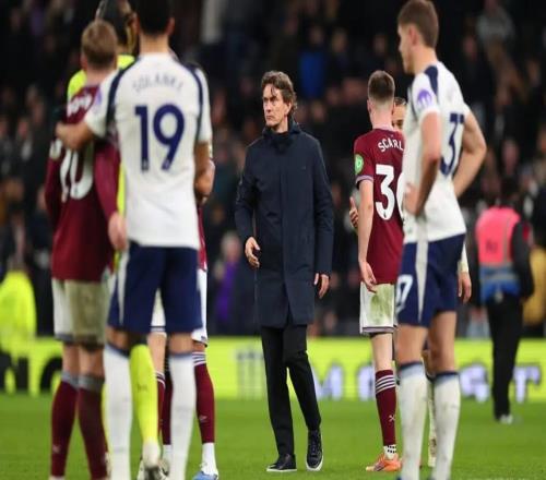 TA：热刺球迷的心已经完全破碎，不再对弗兰克与球队抱有期待