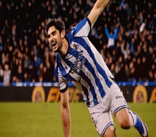 巴萨12皇家社会，立柱和越位成为禁锢，榜首优势缩小为1分