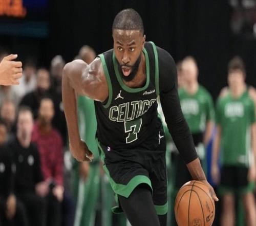 有意思了，凯尔特人队杰伦布朗透露他职业生涯最佳赛季的秘诀