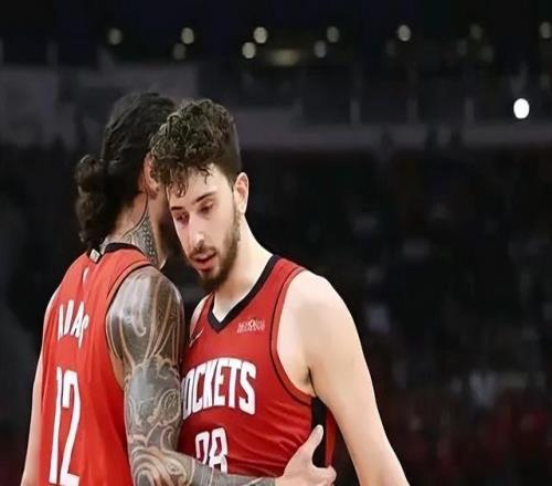 脚踝扭伤！火箭真核倒下！乌杜卡的考验来了！