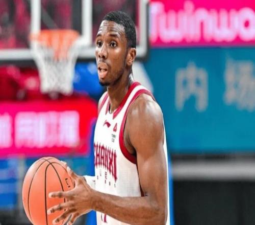 辽宁惜败山西！三分打铁，无稳定爆点，刘传兴+三外齐爆主导局势