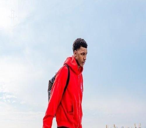 单场狂轰32分+7记三分！杜兰特主动放权火箭队外线炮台正式崛起