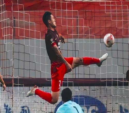 正式官宣！海港4冠功臣离队，“带刀侍卫”加盟中超二年级生