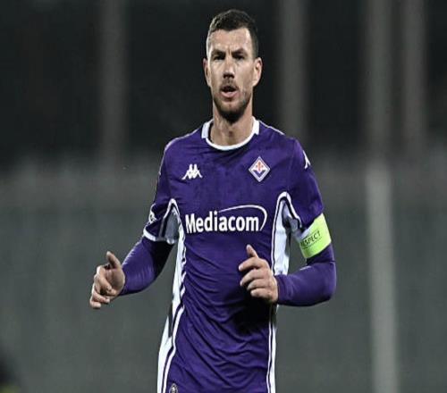 目前年薪超200万欧，德天空：哲科去沙尔克04的最大障碍是钱