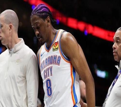 杰伦威廉姆斯遭遇右腿筋拉伤数周后接受复查