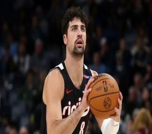 追梦：差别意文班力压阿夫迪亚入选全明星首发，后者闪开拓者洗手不干