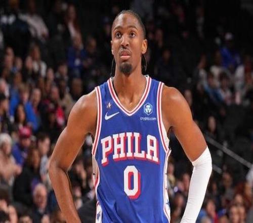 8次抢断创新高！马克西29分8助攻8抢断成76人队史第二人