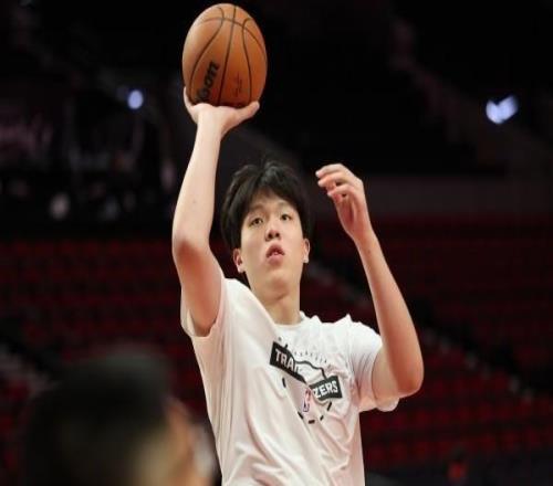 杨瀚森全明星票选结果：获104000张球迷选票，未获媒体和球员选票