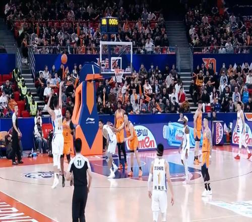 19分完败，北京3外援太拉胯，CBA焦点大战，央视叹言：没想到这样