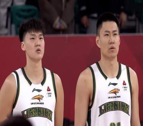 赵继伟错失关键球，空砍15+6+7辽宁男篮惜败山西双外援弹尽粮绝