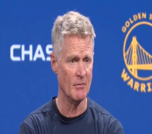 科尔谈库里全明星首发：没有任何人能在这个年龄比他更出色