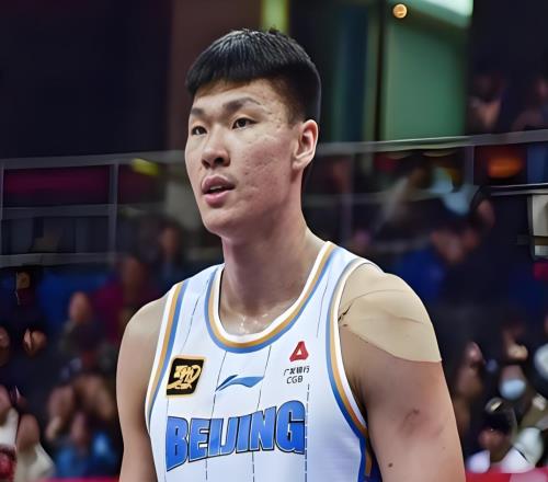 输给上海19分！揪出3大“废柴”，坑惨了北京队