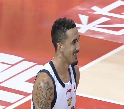 奎因42分大爆发，他的手感和温度有关2号3号合砍29分8板10助