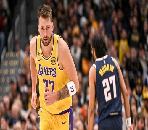 又轰38+13+10助，超约基奇升历史第二！有你之后湖人不再惧怕掘金