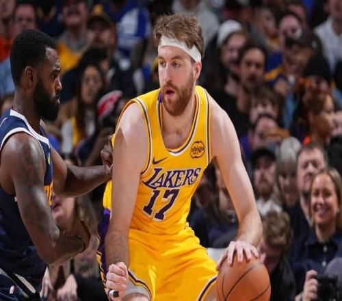 得分能力确实相当出色，内线新星的出场给湖人带来了新的变化