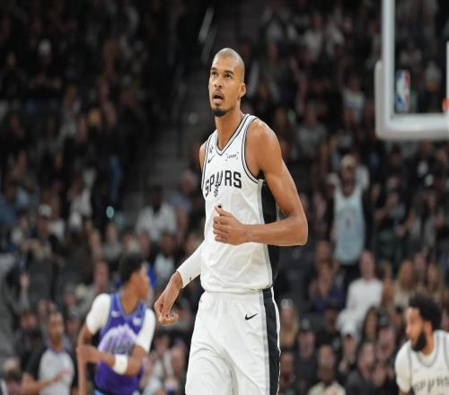 文班亚马：中国之行很美好，我在少林寺学到了从未经历的移动方法