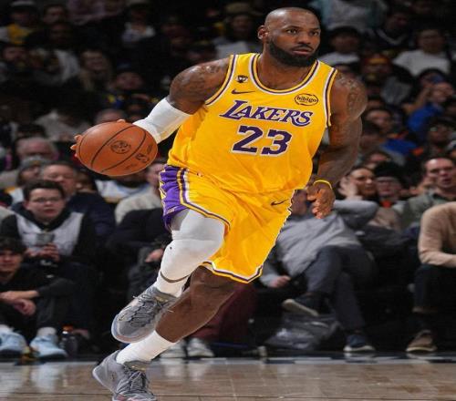 16分大逆转！湖人115107掘金，东契奇38分三双，詹姆斯19+9+8