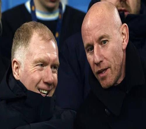 邮报：曼联球员对名宿、评论员拉踩球队以引起注意感到不满