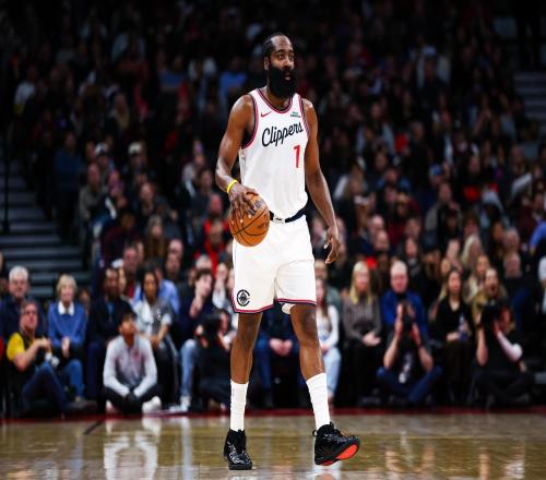 快船惨败夜：哈登疲态尽显，悍将难堪大用，小卡令人担忧