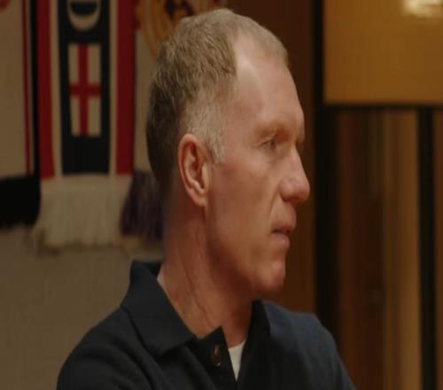 口水战升级！马丁内斯叫板曼联传奇，用实力打脸“嘴炮”