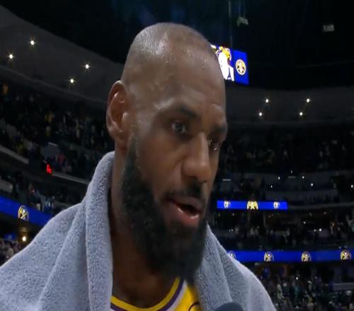 詹姆斯：祝贺东契奇荣膺全明星票王今晚我的失误有点多了